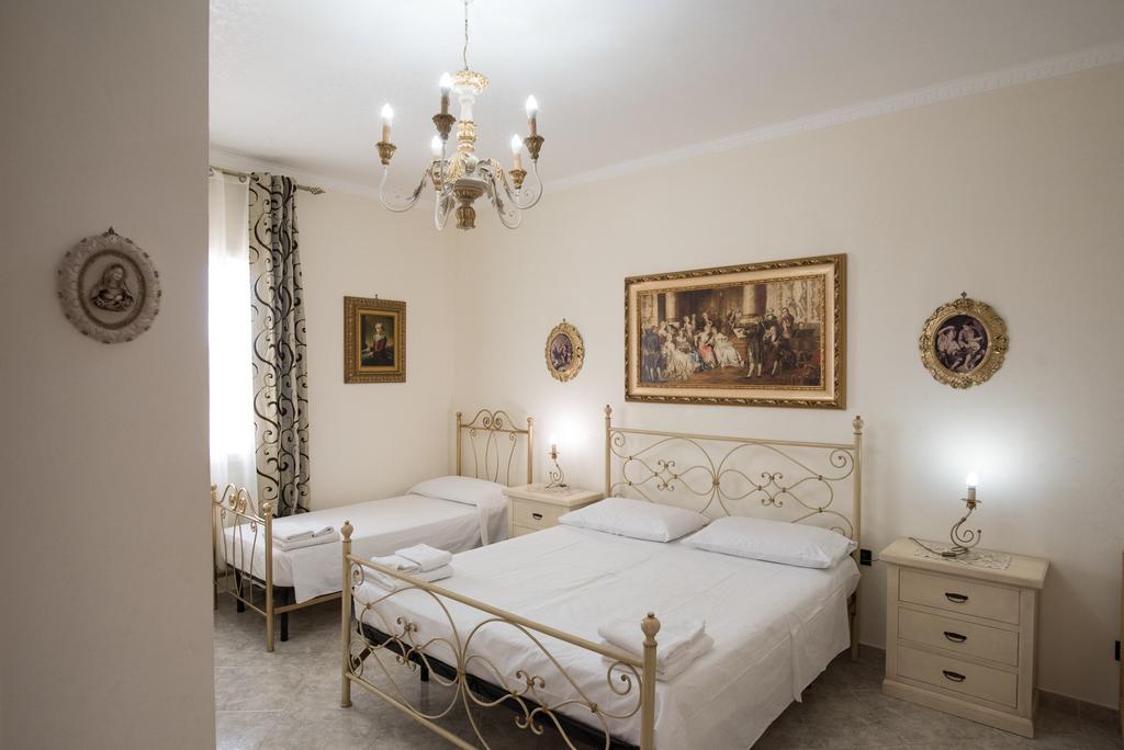 Alloggio In Villa Cristina B&B Gallipoli Buitenkant foto