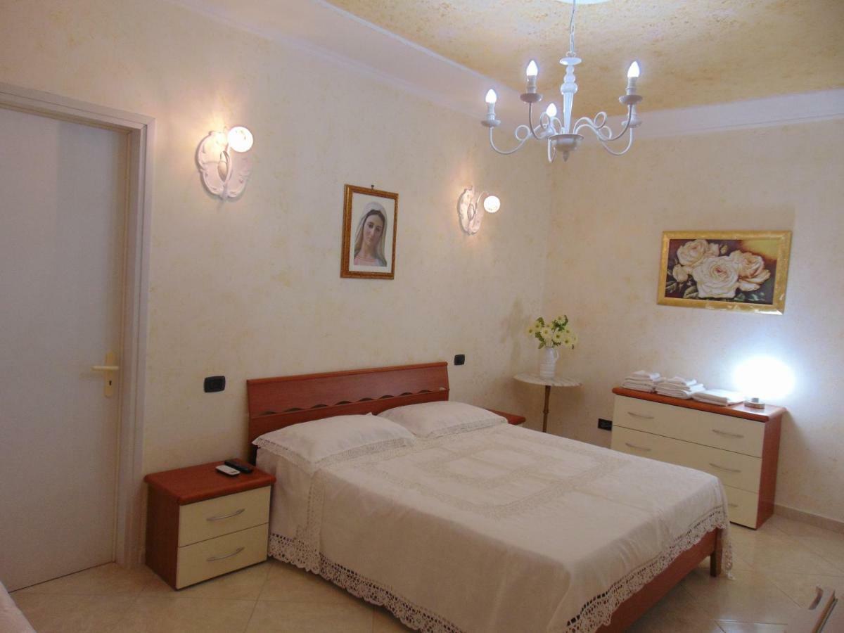 Alloggio In Villa Cristina B&B Gallipoli Buitenkant foto